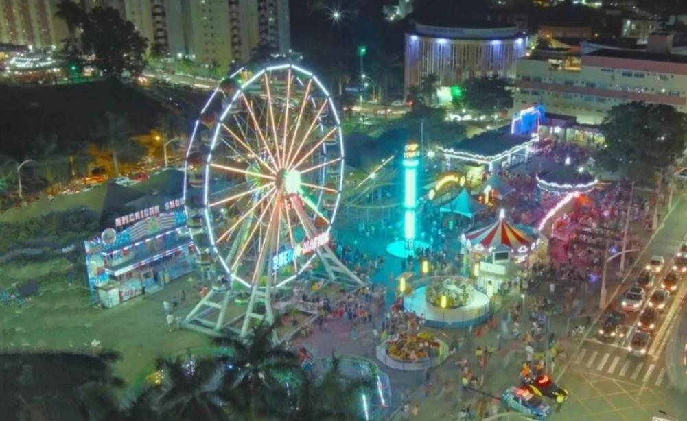 Aparthotel Ate 5 Pessoas Andar Com Vista Piscinas 413 Caldas Novas