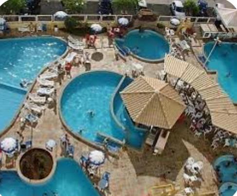 Ate 5 Pessoas Andar Com Vista Piscinas 413 * Caldas Novas